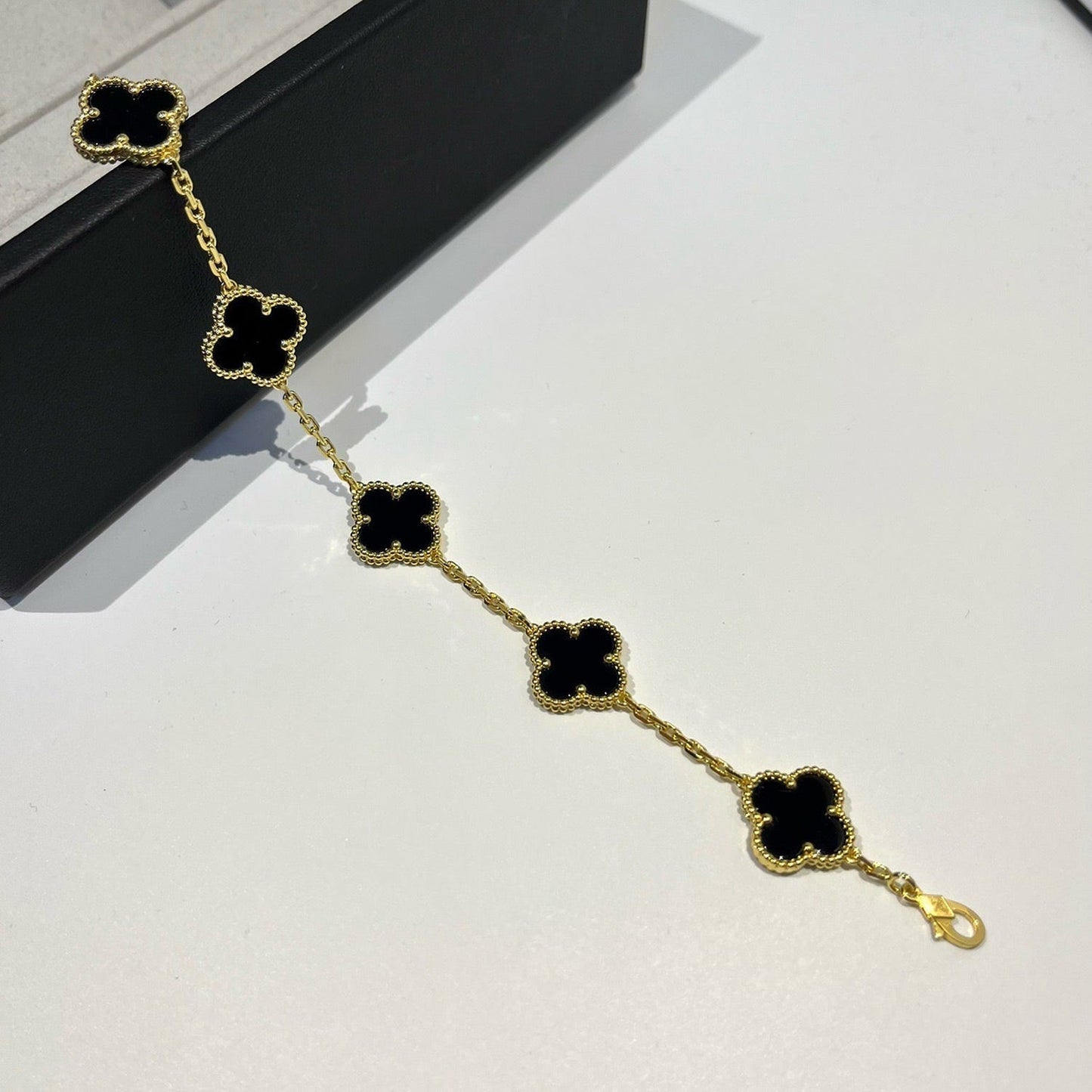 [Stars Jewelry] CLOVER 5 MOTIF ONYXS BRACELET COLLECTION
