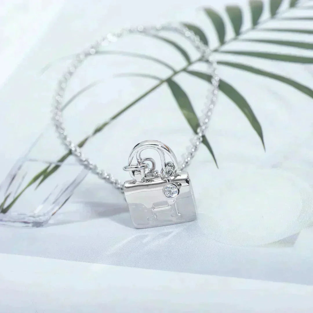 [Stars Jewelry]AMULETTE PEDANT SILVER NECKLACE
